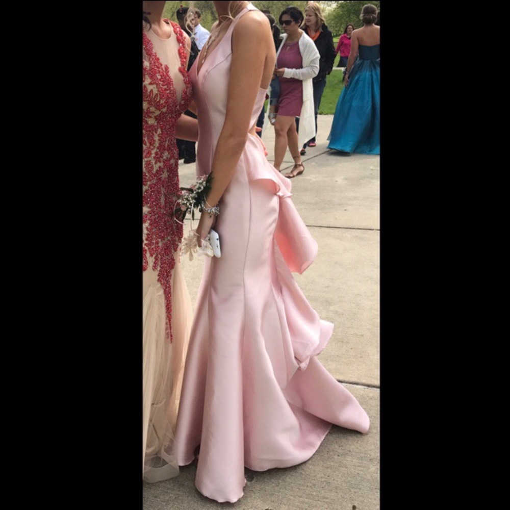 mermaid prom dress